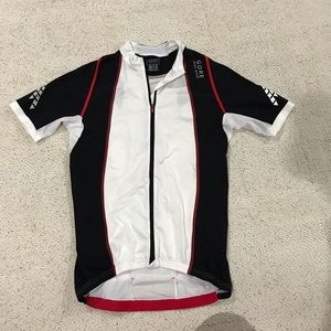 Gore bike wear shirt